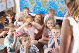 Emotionale Intelligenz bei Kindern trainieren (© Monkey Business / Fotolia)